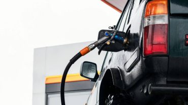 How To Save Fuel During Your Big Lap