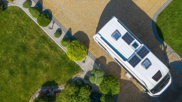 The Complete Guide To Off-Grid Camping & Living On The Big Lap