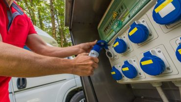 The Best Caravan Power Leads & Adaptors