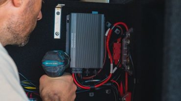 The Best 12V Wiring & Fuse Upgrades