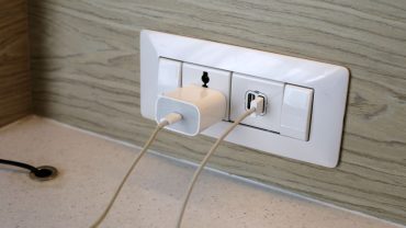 The Best Powerpoints, USB Outlets & 12V Sockets